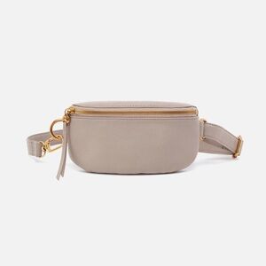 HOBO Fern Pebbled Leather Belt Bag - Chalk